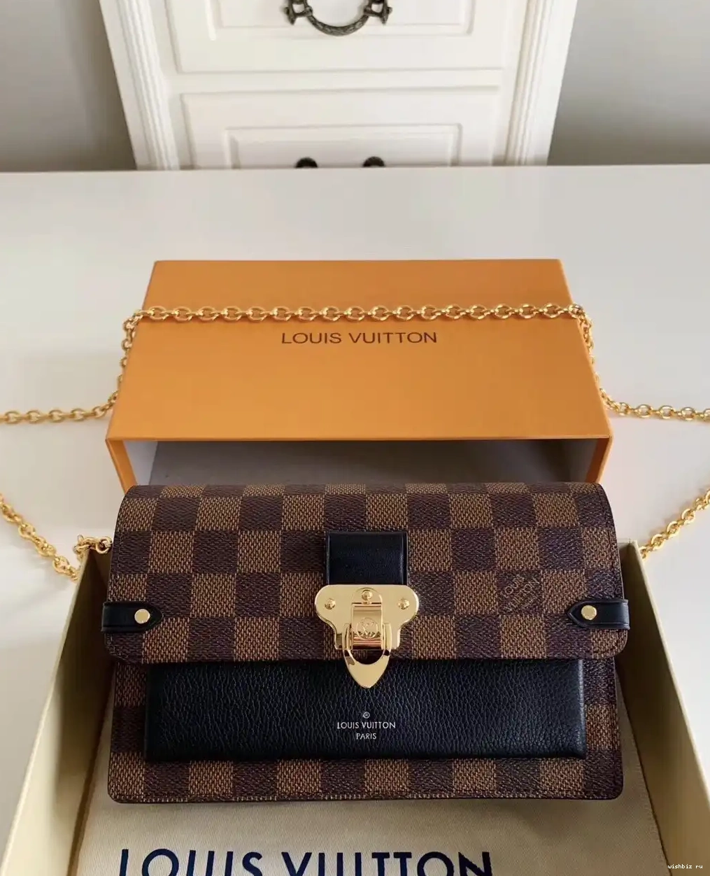 WIS LOUIS CHAIN VAVIN VUITTON WALLET 0507
